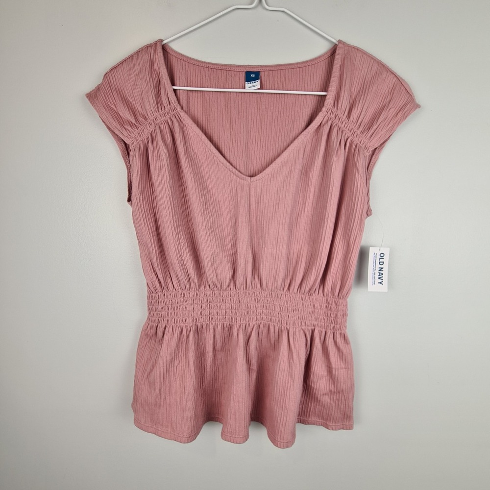 Old Navy Blouse Womens XS Pink Vneck Sleeveles Smocked Waist Pullover Casual Top